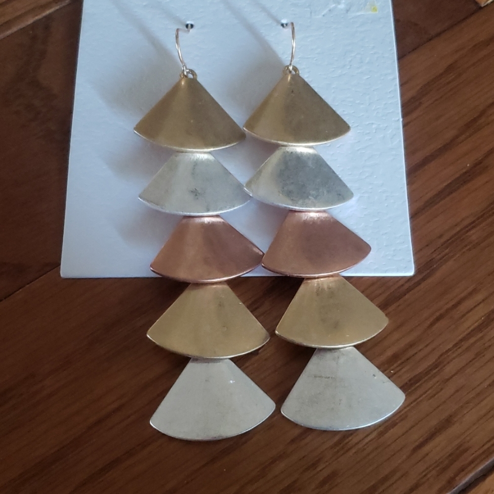 Women's statement hypo allergenic earrings
